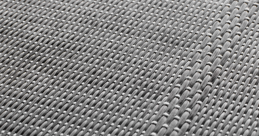 Technical textile showing fail-safe performance, high stiffness and optimum absorption properties in order to reinforce lightweight applications, made of carbon, glass or aramid.